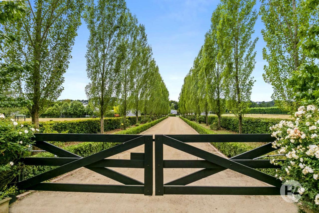Farm Stay Maple Cottage At Wilindi Estate Tyabb Εξωτερικό φωτογραφία